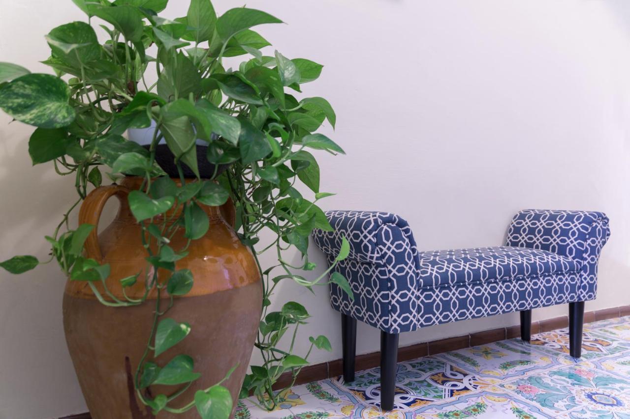 Hotel Zi'Ntonio Скала Екстериор снимка