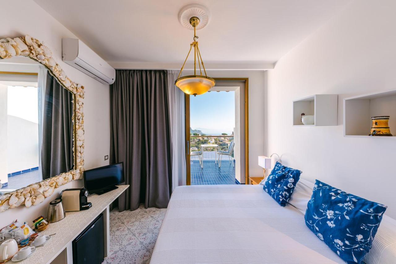 Hotel Zi'Ntonio Скала Екстериор снимка