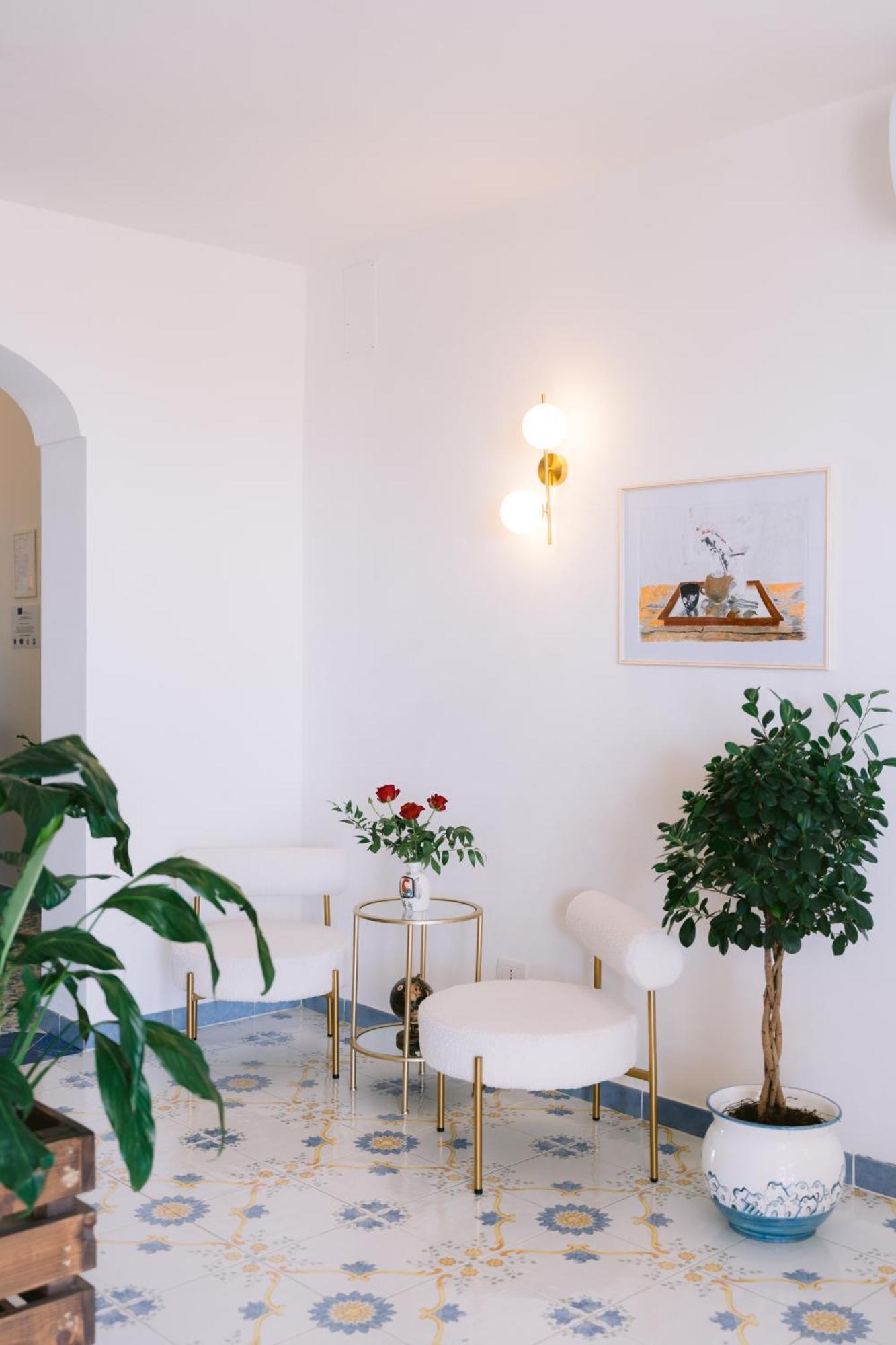 Hotel Zi'Ntonio Скала Екстериор снимка