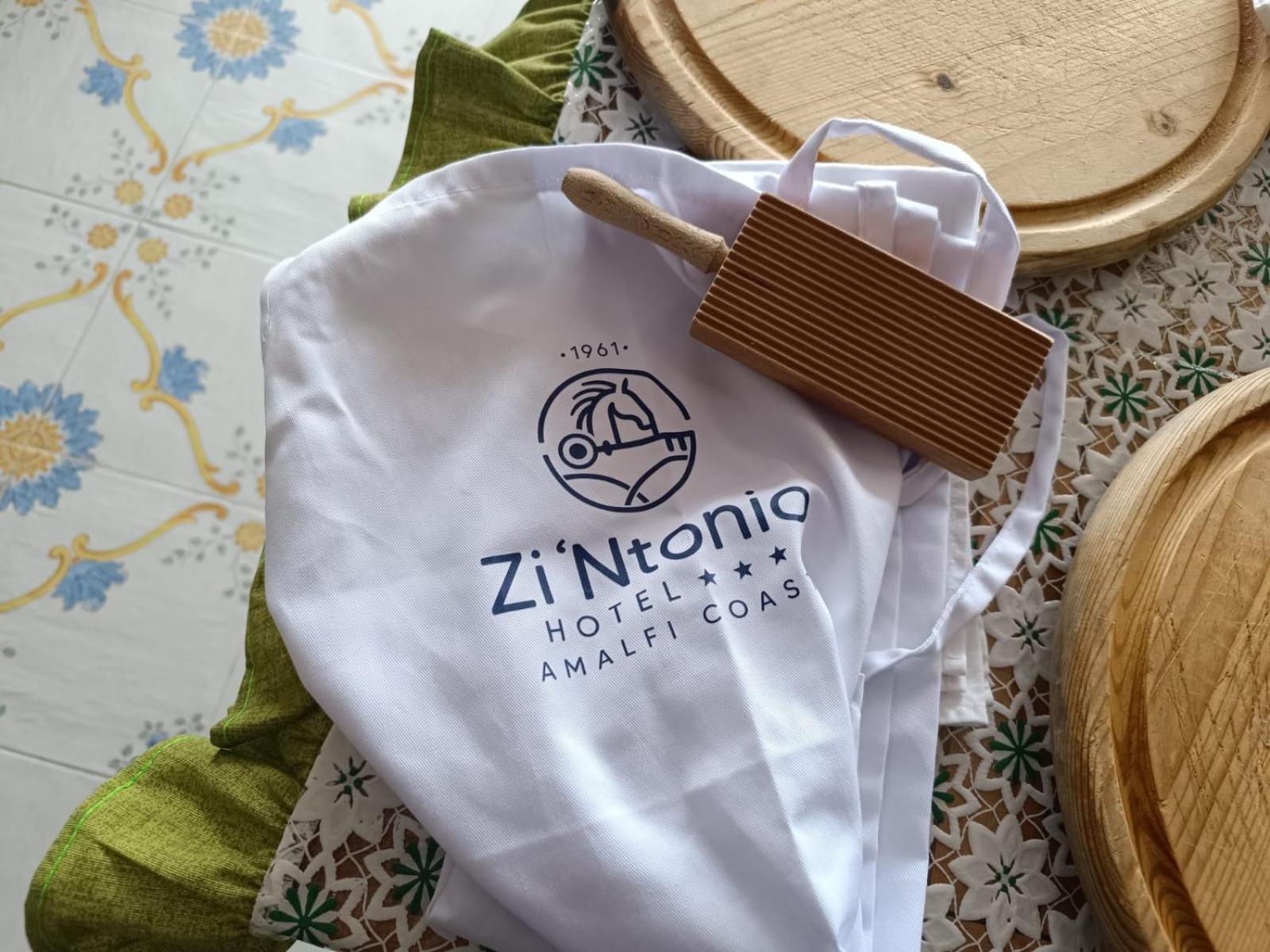 Hotel Zi'Ntonio Скала Екстериор снимка